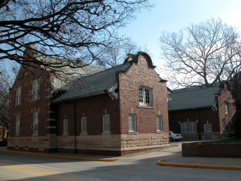 Picture of the Surveying building